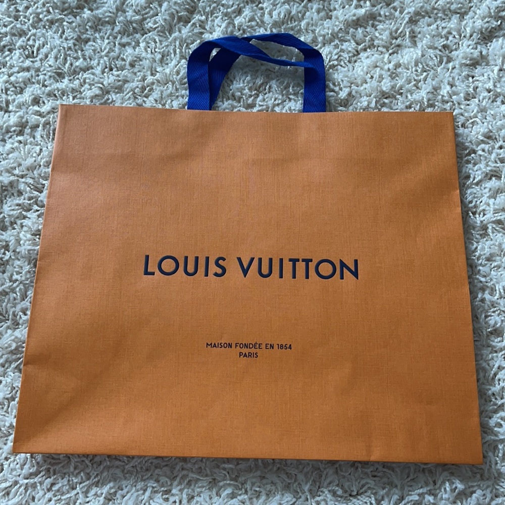 Authentic Louis Vuitton paper bag